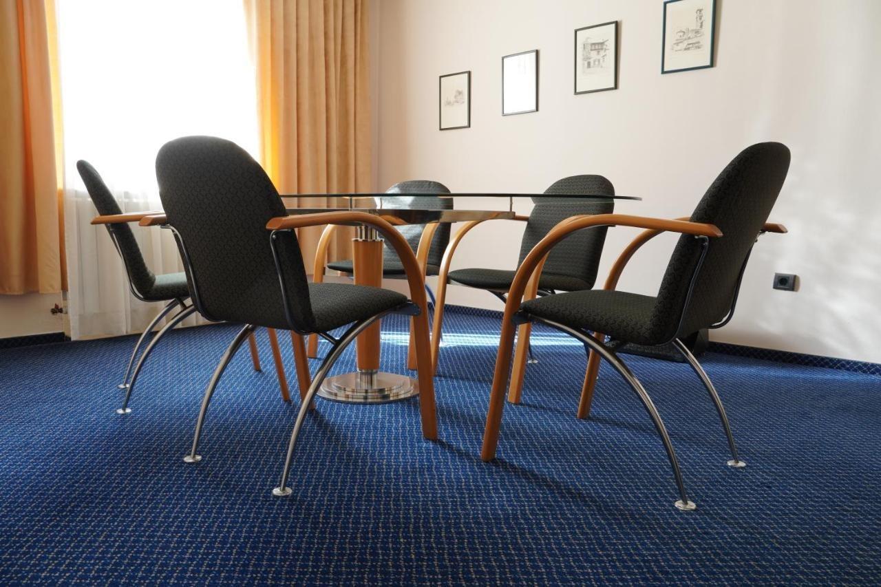 Hotel By Gastroid Ilidža Extérieur photo